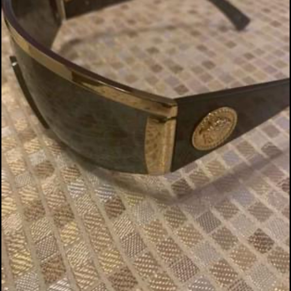Men’s Versace Sunglasses